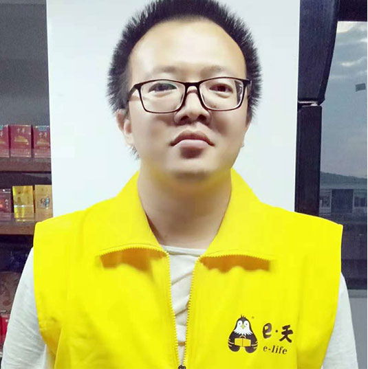马金鹏 市场经理